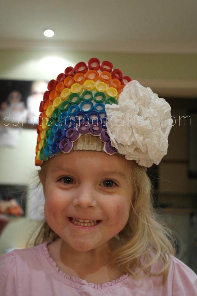 Quilled card rainbow birthday crown